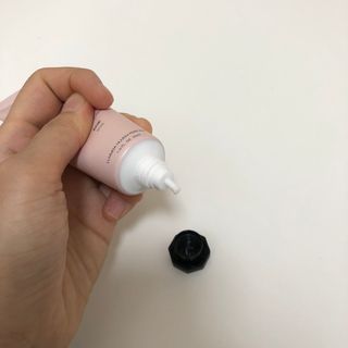러브모아 향수 고체향수 승무원 고체향수 바르는 향수 니치향수 도손 우드세이지 앤 씨솔트 — 5점을 준 리뷰어가 2023년 1월 올린 사용 사진