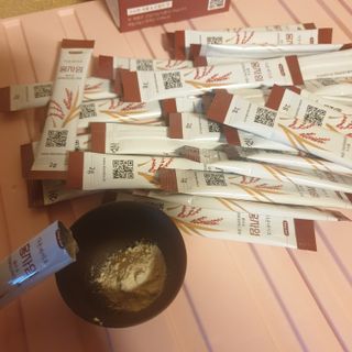 하루 1포로 콜레스테롤, 유산균, 고역가 소화효소까지 한번에 섭취! 다온바이오 홍자임 1개월분(30포) — 5점을 준 리뷰어가 2022년 12월 올린 사용 사진
