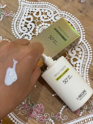 아이레시피 모이스트터치 스포츠 선밀크 50ml (SPF50+ PA+++) — 5점을 준 리뷰어가 2023년 6월 올린 사용 사진