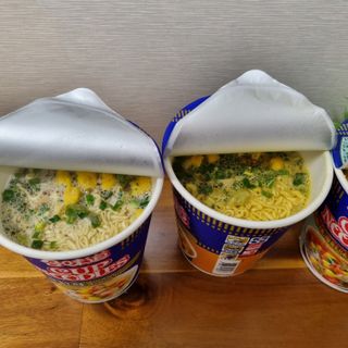 NISSIN 닛신 컵누들  4종 - 씨푸드오리지날, 씨푸드 스파이시, 씨푸드 커리, 씨푸드 XO소스 — 5점을 준 리뷰어가 2022년 4월 올린 사용 사진