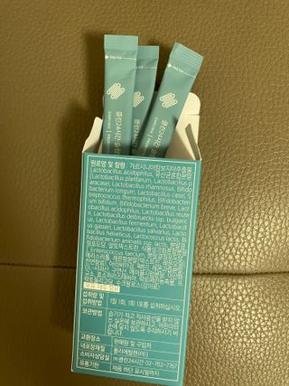 클린24시간 슬림앤유산균 1박스 (3.5g X 15포) — 5점을 준 리뷰어가 2022년 8월 올린 사용 사진