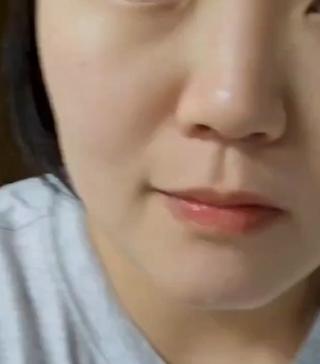 나우 [리브엠] 화해 1등 각질 클렌저! 시카좀 카밍 딥 클렌징 폼 — 5점을 준 리뷰어가 2024년 12월 올린 사용 사진