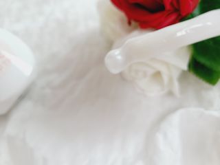 KISSY BAE 키시베이 키시베이 리얼화이트 톤업틴트 — 4점을 준 리뷰어가 2021년 7월 올린 사용 사진