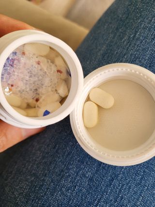 프리마인 평생 써야하는 관절의 건강을 위한 완벽설계 솔루션 관절n마디케어 플러스 120정 — 5점을 준 리뷰어가 2022년 10월 올린 사용 사진
