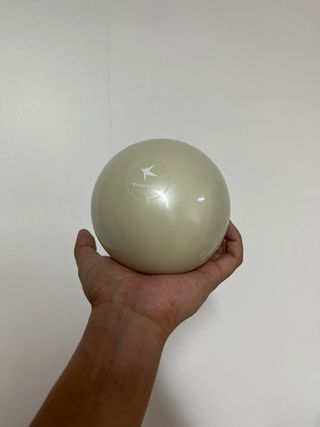 트라택 쿠셔닝 웨이트볼 0.5kg + 1kg SET — 5점을 준 리뷰어가 2022년 6월 올린 사용 사진