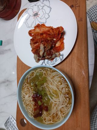 셰프애찬 별미김치 굴겉절이 1kg — 5점을 준 리뷰어가 2022년 12월 올린 사용 사진
