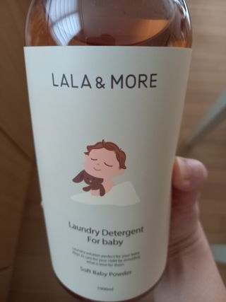 라라앤모어 유아 액체세제+세탁기클리너 — 4점을 준 리뷰어가 2022년 3월 올린 사용 사진