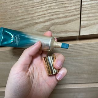 [NEW 탄력유턴 아이크림] AHC 유스 래스팅 리얼 아이크림 포 페이스 — 5점을 준 리뷰어가 2021년 1월 올린 사용 사진