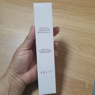 프리마인 선크림만 바꿨을 뿐인데 매일 물 2L챙겨먹고 기초케어 완벽하게 한 물빛피부 완성,셀라브UV프로텍터 — 5점을 준 리뷰어가 2023년 7월 올린 사용 사진