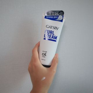 [갸스비] 곱슬 머리부터 파마까지 남자의 컬을 위한 갸스비 컬크림 — 5점을 준 리뷰어가 2021년 5월 올린 사용 사진