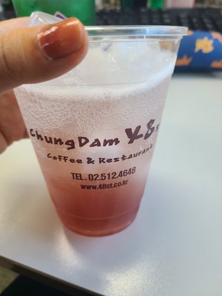 몽베스트 Montbest with Sparkling water Lime20병 — 4점을 준 리뷰어가 2022년 9월 올린 사용 사진