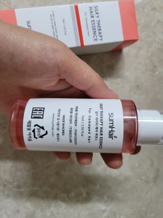 썸헤어 / SUMHAIR 썸헤어 실키 테라피 헤어 에센스 — 4점을 준 리뷰어가 2021년 4월 올린 사용 사진