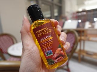데저트에센스 비정제냉압착 퓨어 호호바오일 59ml — 4.5점을 준 리뷰어가 2023년 10월 올린 사용 사진