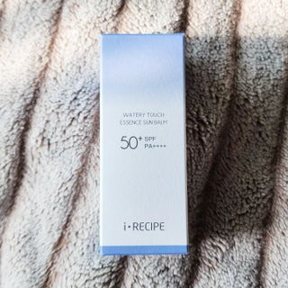 아이레시피 워터리터치 에센스 선 밤 [SPF50+/PA++++] — 4점을 준 리뷰어가 2023년 6월 올린 사용 사진