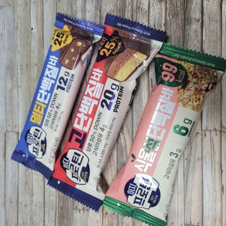 이지프로틴바 3종x각 2ea (고단백질바, 멀티단백질바, 식물성단백질바) — 5점을 준 리뷰어가 2024년 3월 올린 사용 사진