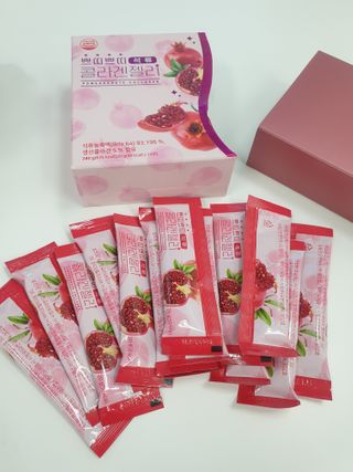 헬스업_쁘띠쁘띠석류콜라겐젤리_20g x 14포 — 5점을 준 리뷰어가 2020년 12월 올린 사용 사진