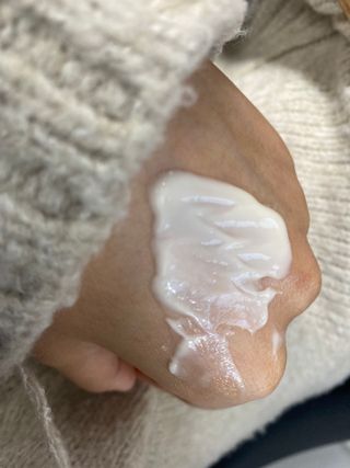렉스리 크리에이티브 크림  Rexri Creative Cream — 5점을 준 리뷰어가 2021년 10월 올린 사용 사진