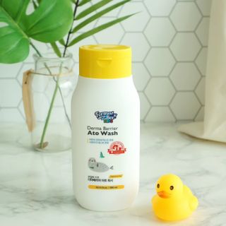 포멀비 키즈 더마베리어 아토 세트(크림 120ml+워시 300ml+스틱밤 18g) — 5점을 준 리뷰어가 2023년 12월 올린 사용 사진