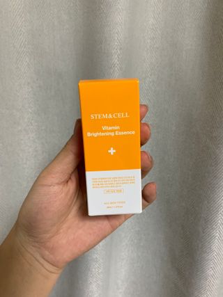 체르엠 스템앤셀 비타민 브라이트닝 에센스 30ml 1개 — 5점을 준 리뷰어가 2022년 2월 올린 사용 사진
