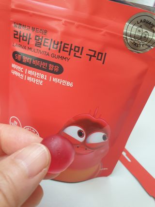 [푸름웰니스] 라바 멀티비타민 구미 36g — 5점을 준 리뷰어가 2022년 1월 올린 사용 사진