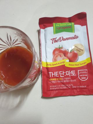 제이제이바이오 더단마토 프리미엄주스 100ml 30팩입 - 무설탕 스테비아 토마토즙 — 5점을 준 리뷰어가 2021년 12월 올린 사용 사진