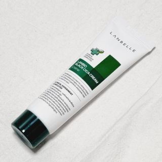 랑벨 랑바이오 블랙 시카 크림 50ml(블랙비 프로폴리스, 시카 4종, 판테놀 10 함유) — 5점을 준 리뷰어가 2023년 2월 올린 사용 사진