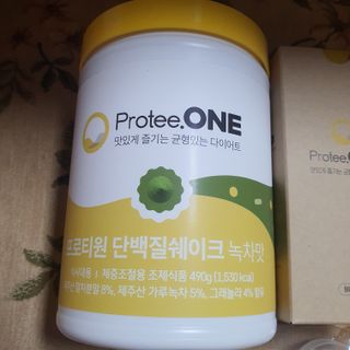 프로티원 단백질쉐이크 녹차맛 2주분 1통+보틀 — 5점을 준 리뷰어가 2021년 5월 올린 사용 사진