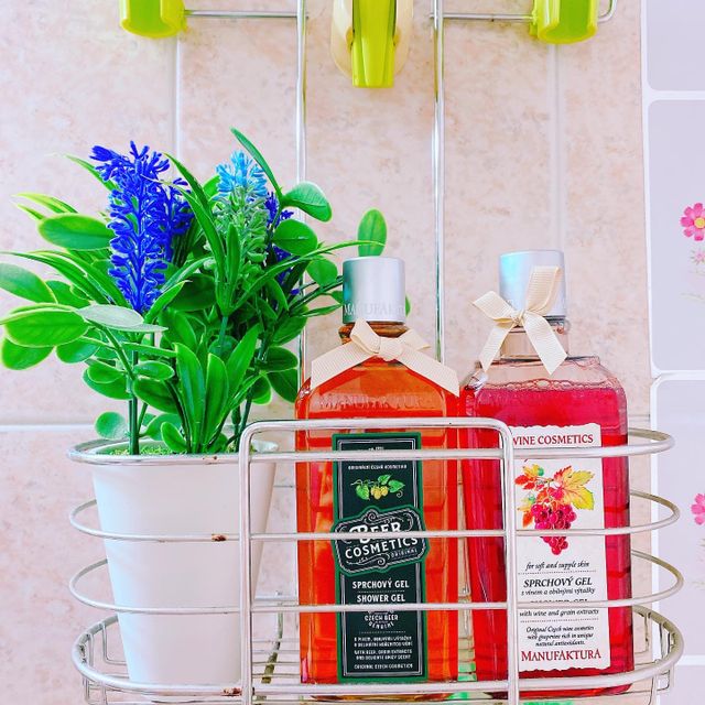 체코 비건화장품 마뉴팍투라 향좋은 맥주 샤워젤 (300ml) 리뷰 사진