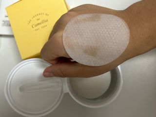 산다화 비타민씨 화이트닝 토너 패드 — 4.5점을 준 리뷰어가 2023년 9월 올린 사용 사진