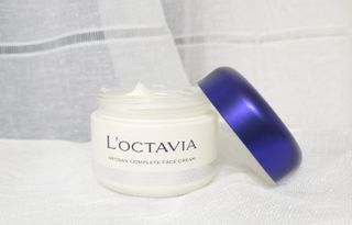록타비아 Artisan Complete Face Cream — 5점을 준 리뷰어가 2023년 10월 올린 사용 사진