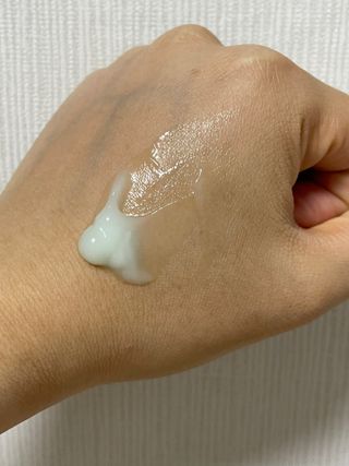 랑벨 랑바이오 블랙 시카 크림 50ml(블랙비 프로폴리스, 시카 4종, 판테놀 10 함유) — 5점을 준 리뷰어가 2022년 5월 올린 사용 사진