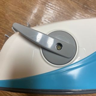 3M 한번의 터치로 깔끔하게 착! 원터치 테이프 디스펜서 — 5점을 준 리뷰어가 2023년 7월 올린 사용 사진