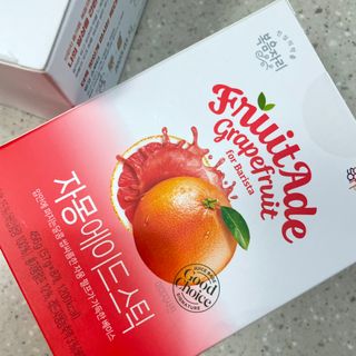 [복음자리] 바리스타 패키지 2종 랜덤발송 (딸기스무디 스틱+샤인머스캣에이드 or 망고스무디+자몽에이드) — 5점을 준 리뷰어가 2022년 7월 올린 사용 사진