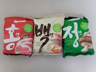 [풀무원] 자연은맛있다 정면, 백면, 홍면  세트 — 4점을 준 리뷰어가 2021년 4월 올린 사용 사진
