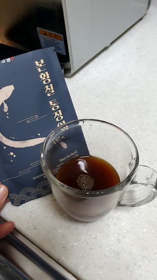 [비린내 완벽제거] 본황칠 통장어 국내산 장어즙 아르기닌 2800mg 장어즙효능 기력보강 — 5점을 준 리뷰어가 2022년 7월 올린 사용 사진