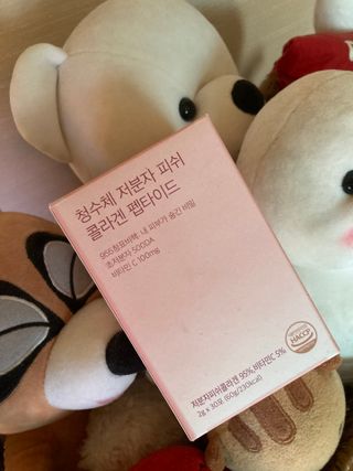 방방곳곳 청수체 콜라겐 — 4.5점을 준 리뷰어가 2022년 3월 올린 사용 사진
