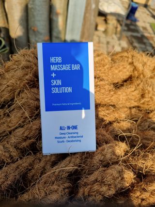 제이제이바이오 허브마사지바 올인원 알약비누 — 5점을 준 리뷰어가 2022년 1월 올린 사용 사진
