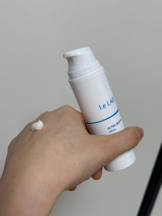 르랩 포스트 프로시져 피부과 재생크림, 울트라 리바이탈 Y존 보습크림 50ml SET — 5점을 준 리뷰어가 2022년 12월 올린 사용 사진