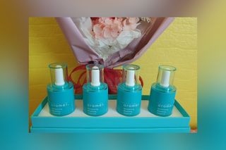 아로메르 리바이탈라이징 블루밍 앰플 10ml x 4ea — 5점을 준 리뷰어가 2021년 8월 올린 사용 사진