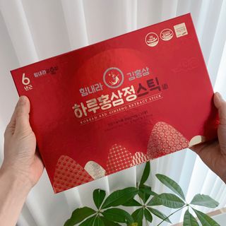 힘내라김홍삼 하루홍삼정스틱 10g x 30포 — 5점을 준 리뷰어가 2021년 6월 올린 사용 사진