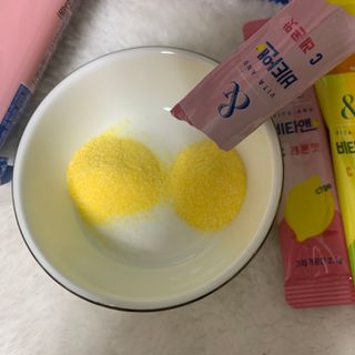 비타앤C 레몬맛, 망고맛 — 5점을 준 리뷰어가 2021년 4월 올린 사용 사진