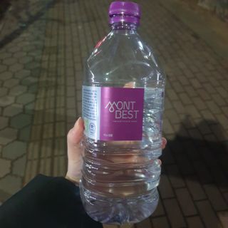 몽베스트 MONTBEST 1L 12입 — 5점을 준 리뷰어가 2022년 2월 올린 사용 사진