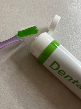 프리마인 유해균 뿐만 아니라 유익균까지 씻어내는 치약은 그만, 건강한 구강환경을 만드는 덴탈엔오 — 4점을 준 리뷰어가 2023년 3월 올린 사용 사진