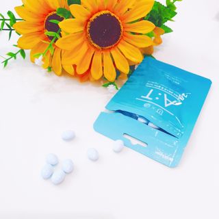 입 냄새 완화에 도움을 주는 에티켓 캔디 앳캔디 스트롱민트 — 5점을 준 리뷰어가 2021년 2월 올린 사용 사진