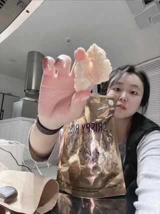 미즈꼬레아 치즈맛 누룽지크리스피 — 4점을 준 리뷰어가 2022년 2월 올린 사용 사진