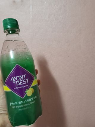 몽베스트 Montbest with Sparkling water Lemon OR Lime 20병(랜덤) — 5점을 준 리뷰어가 2023년 2월 올린 사용 사진