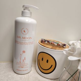 프리[닥터문] 유산균 락토케어 질경초 여성청결제 1000ml (젤타입) — 5점을 준 리뷰어가 2022년 7월 올린 사용 사진
