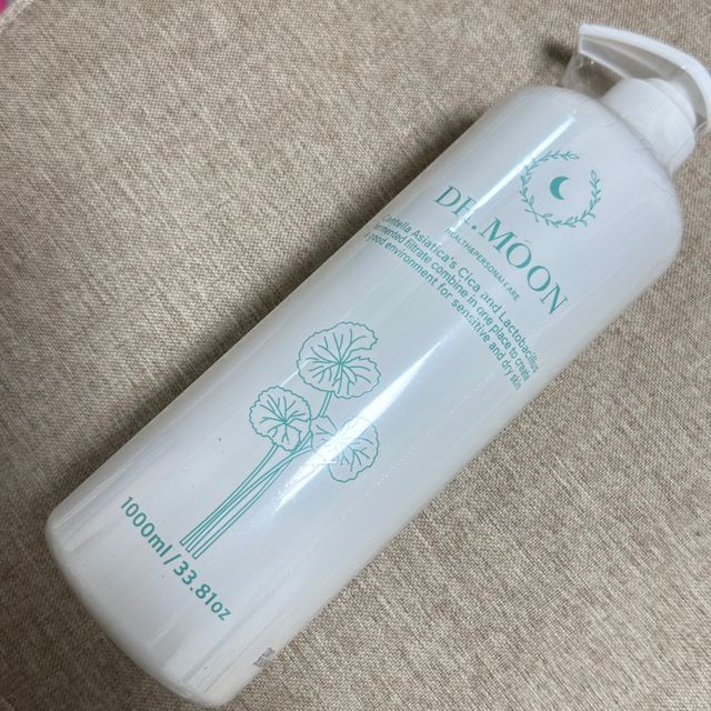 [닥터문] 센텔라 시카케어 화이트머스크 바디워시 1000ml 리뷰 사진