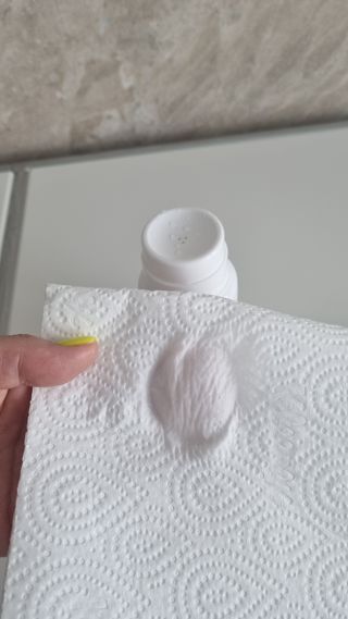 whol 키토클린 200ml - 항균항바이러스 강아지 눈 코 입 귀 세정탈취 고양이 턱드름제거 무향 워터리스 대용량 — 4점을 준 리뷰어가 2023년 2월 올린 사용 사진