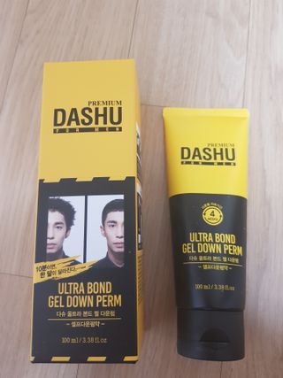 다슈코리아 다슈 포 맨 프리미엄 울트라 본드 젤 다운펌 — 5점을 준 리뷰어가 2021년 3월 올린 사용 사진